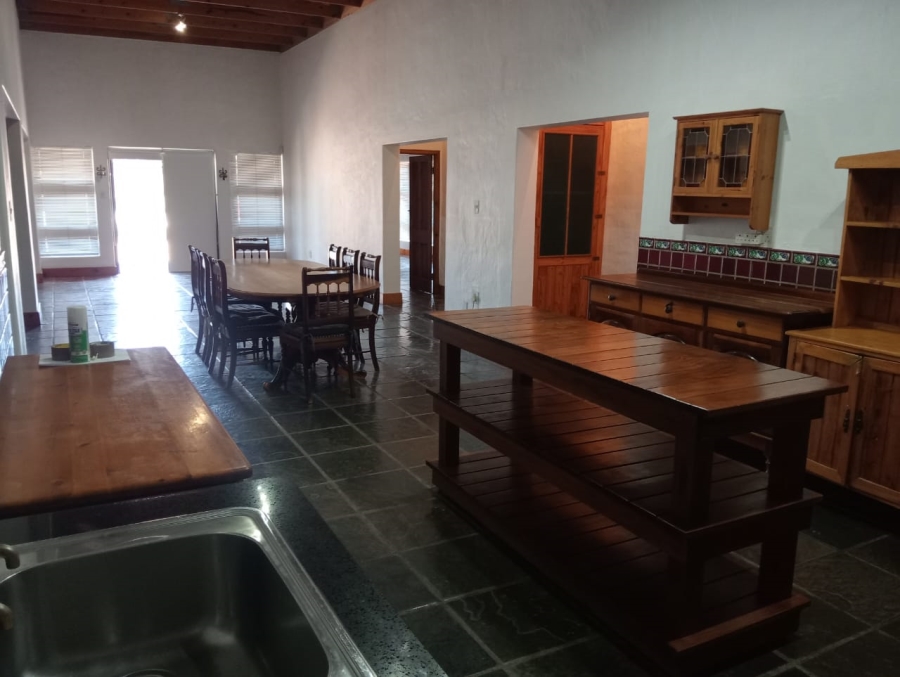 To Let 4 Bedroom Property for Rent in C Place Eastern Cape